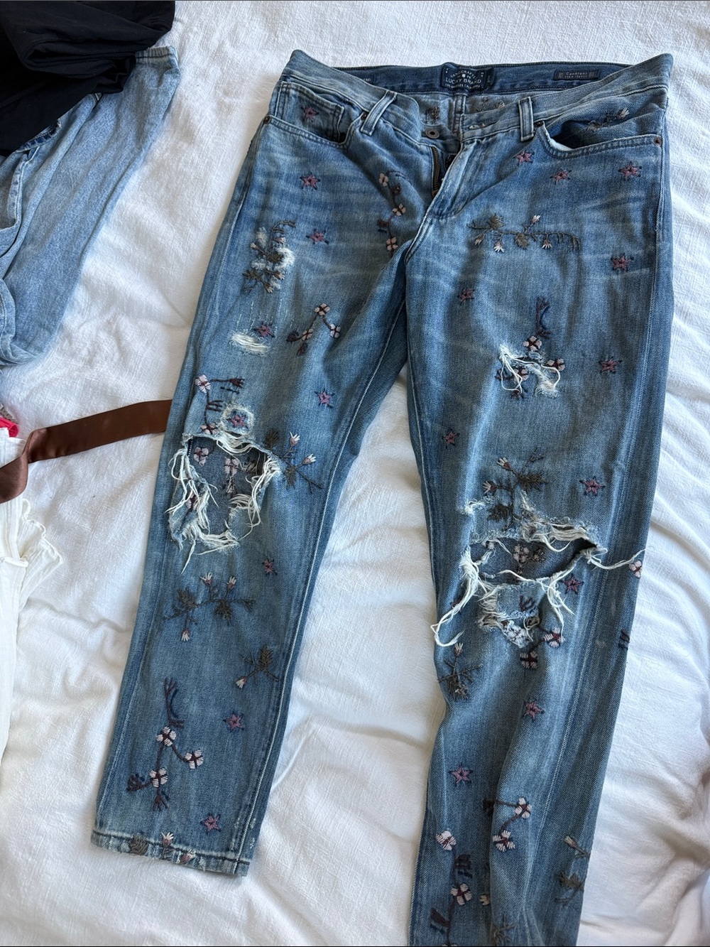Lucky Brand Blue Distressed Embroidered Boyfriend Jeans